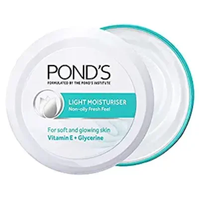 POND’S Light Moisturiser, Non- Oily With Vitamin E And Glycerine, For Soft And Glowing Skin, 250 ml